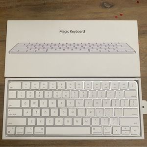 Apple Magic Keyboard